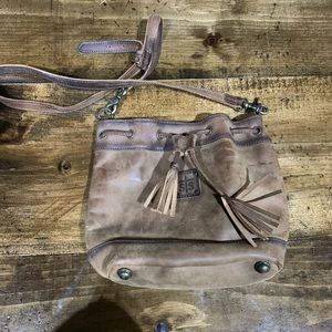 STS bucket handbag